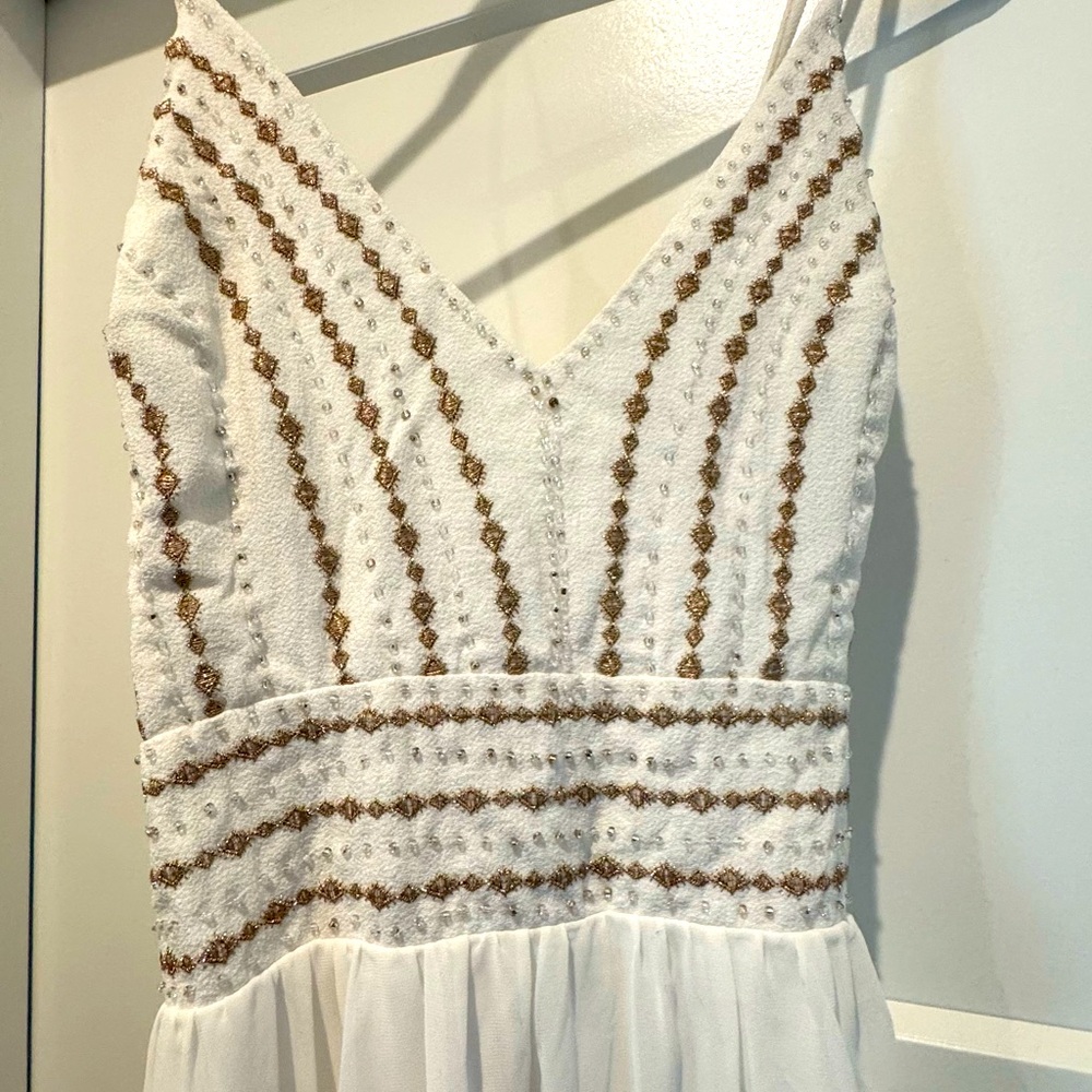 Lulus dress with sewn in beading top